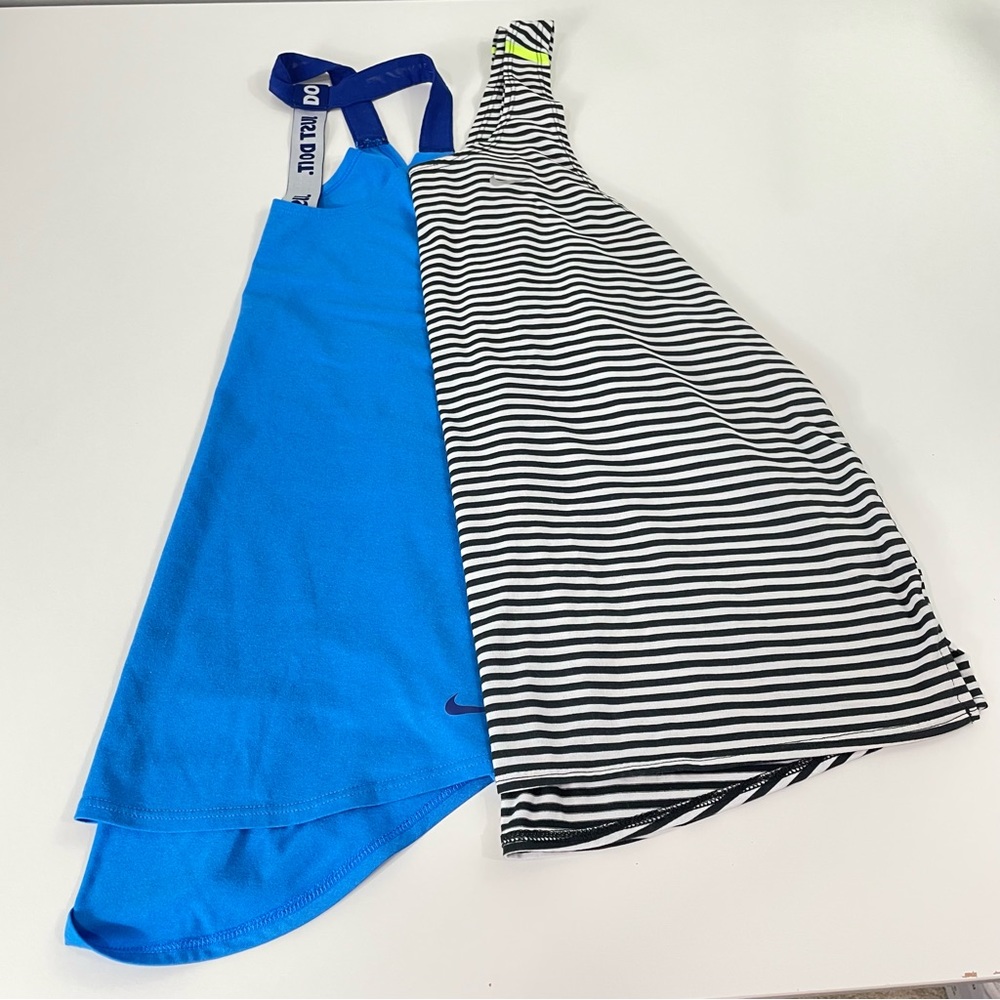 Set of 2 Nike Dri-Fit workout tank tops Sz S